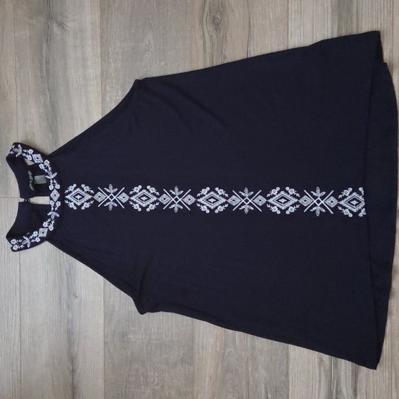 Cable & Gauge Dark Blue Sleeveless Blouse with White Embroidery - Picture 2 of 7